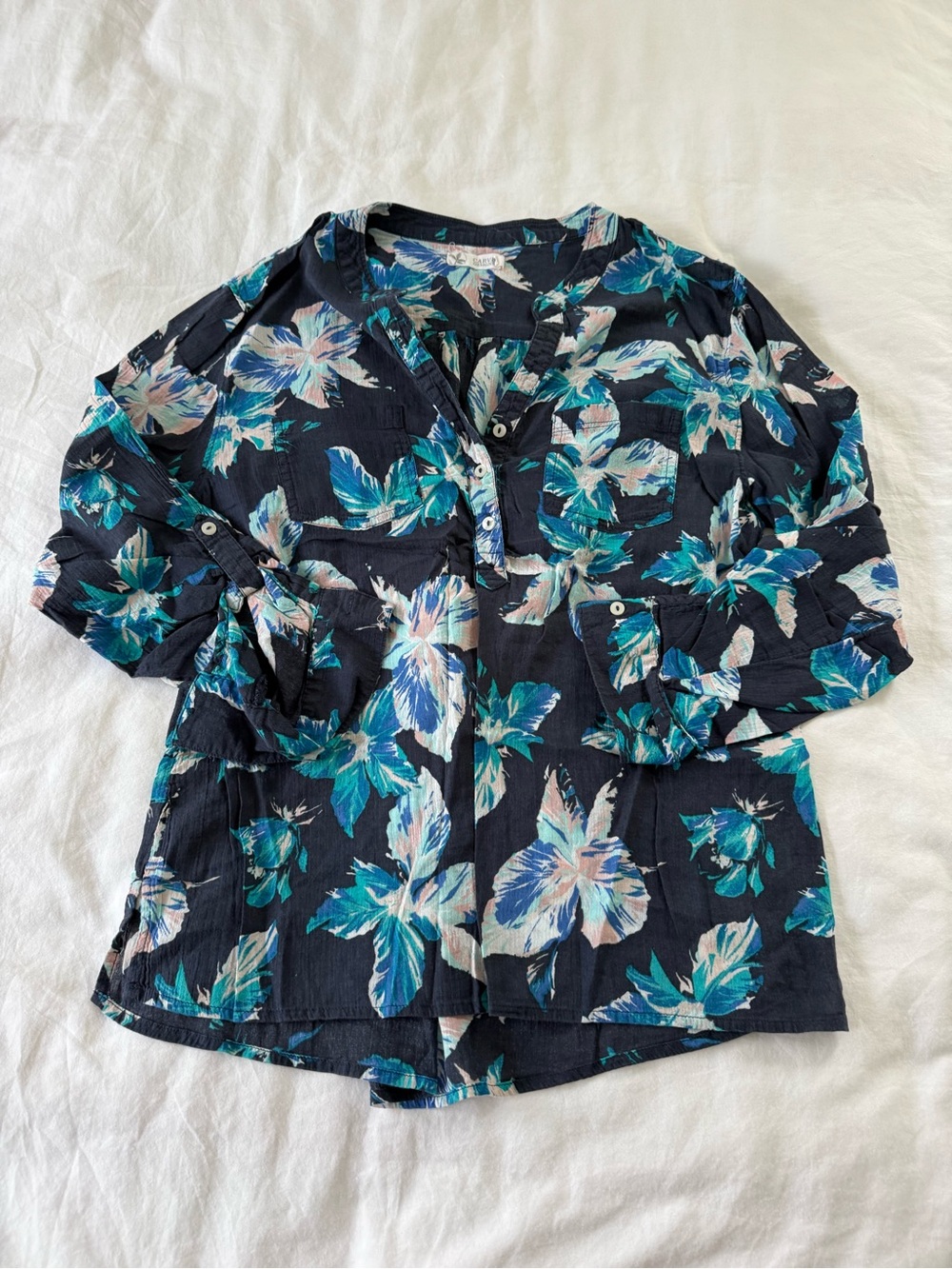 Carve Designs Navy Floral Button-Up Shirt with Teal Accents